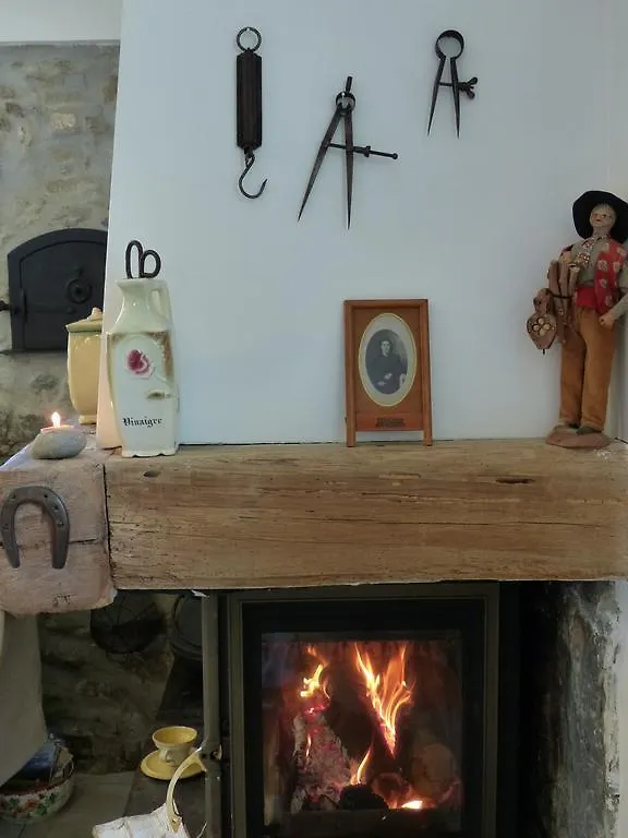 Gite D'Appy Les Cabannes  Holiday home Les Cabannes (Ariege)